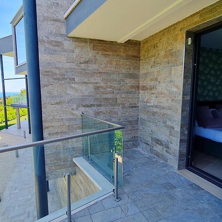 Villa Verna Agriresort フランカヴィッラ・アル・マーレ エクステリア 写真