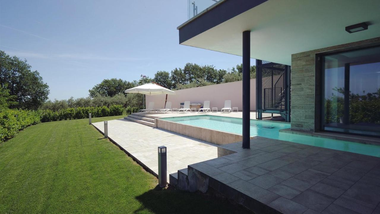 Villa Verna Agriresort フランカヴィッラ・アル・マーレ エクステリア 写真
