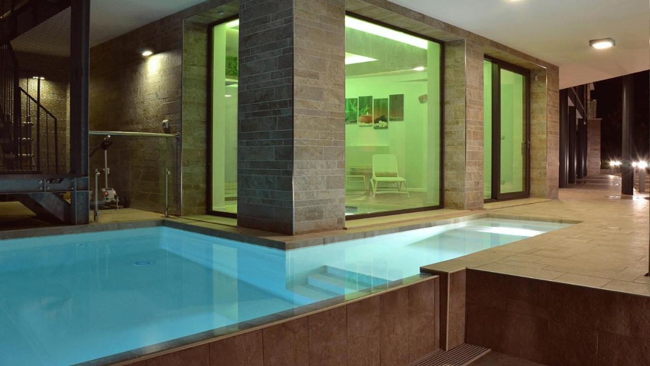 Villa Verna Agriresort フランカヴィッラ・アル・マーレ エクステリア 写真